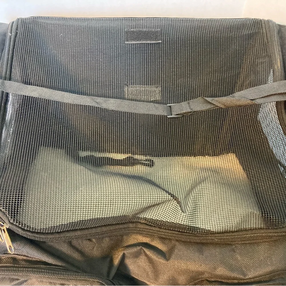 PET CARRIER MULTI POCKET MESH OVER SHOULDER STRAP
